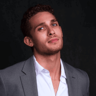 Adrian van den Houten professional portrait